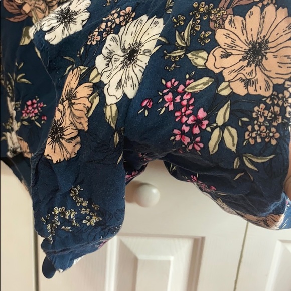 Torrid Floral Flowy Shorts - Picture 3 of 9